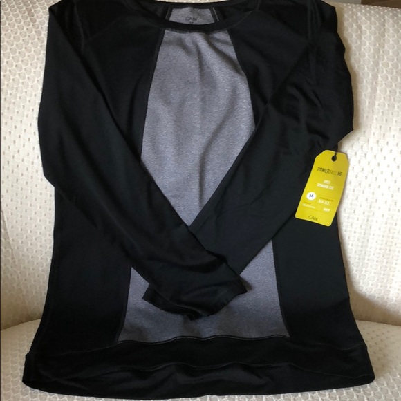 CAbi Tops - 💛🤩CABI DYNAMO TEE NWT😎🖤😃